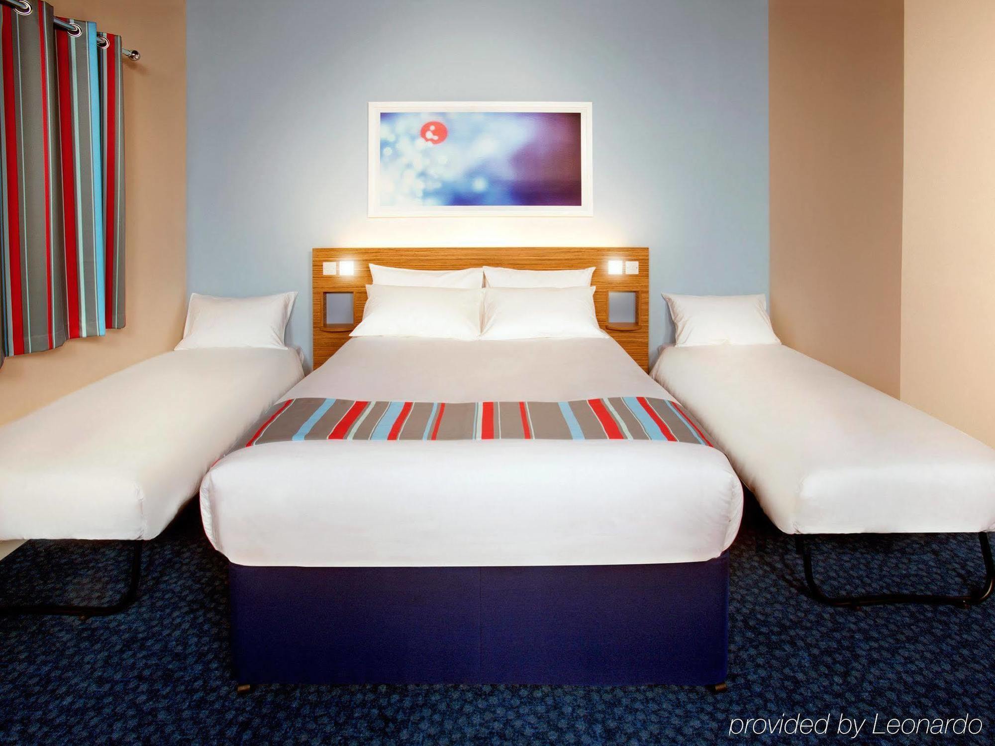 Travelodge Liverpool Stonedale Park Zewnętrze zdjęcie
